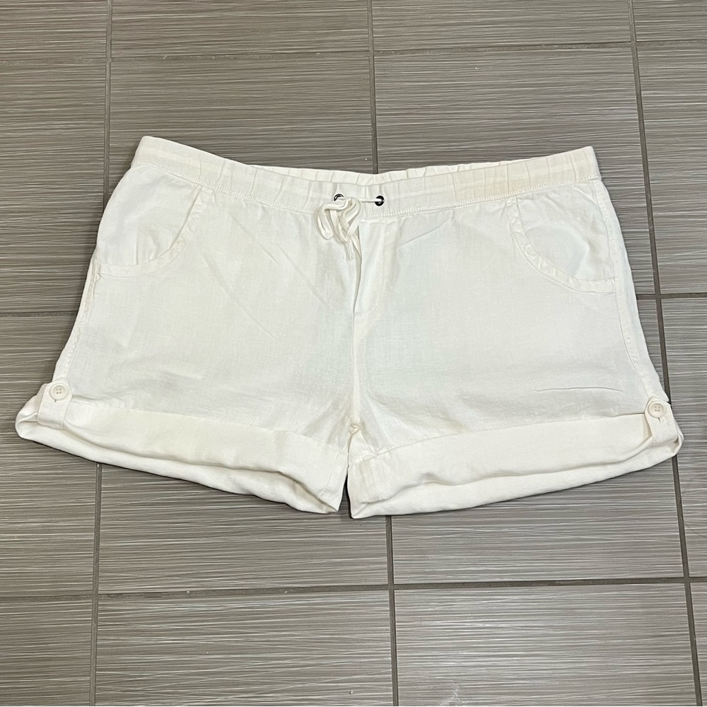 Garnet Hill Women's 100% Linen White Drawstring Pull On Shorts lightweight - Picture 9 of 13